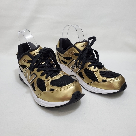 New Balance 990 Gold/Black Sneakers
